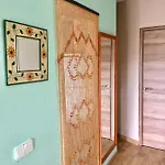 Cozy In With Chimney Appartement