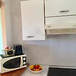 Cozy In With Chimney Appartement Benajarafe