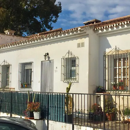 Appartement Cozy In With Chimney Benajarafe